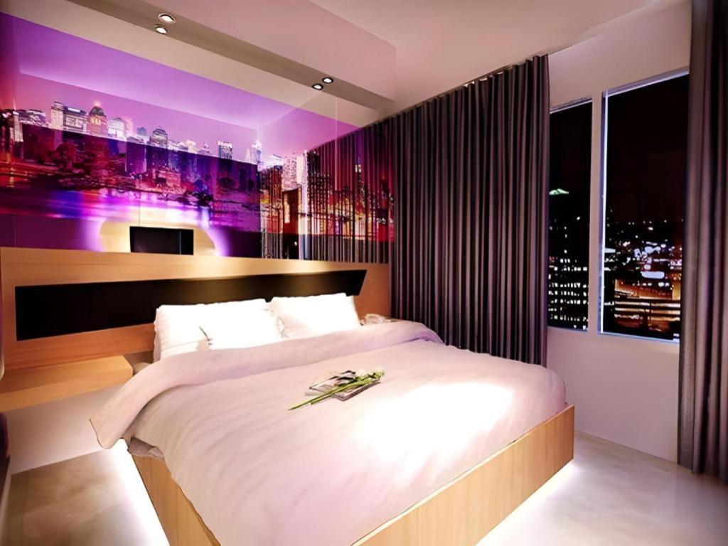 G Suites Hotel By Amithya Surabaya Eksteriør bilde