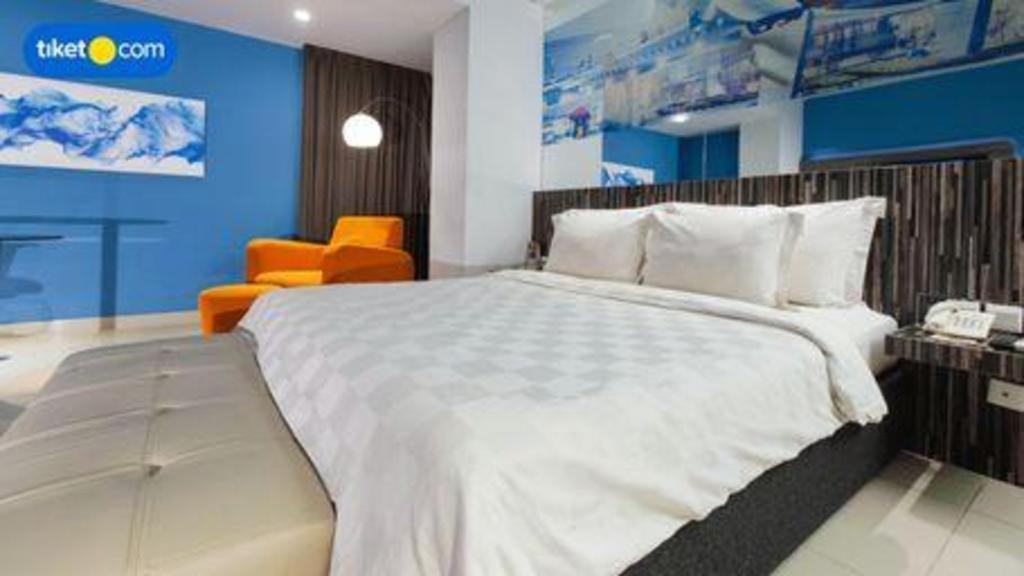 G Suites Hotel By Amithya Surabaya Eksteriør bilde