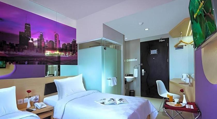 G Suites Hotel By Amithya Surabaya Eksteriør bilde